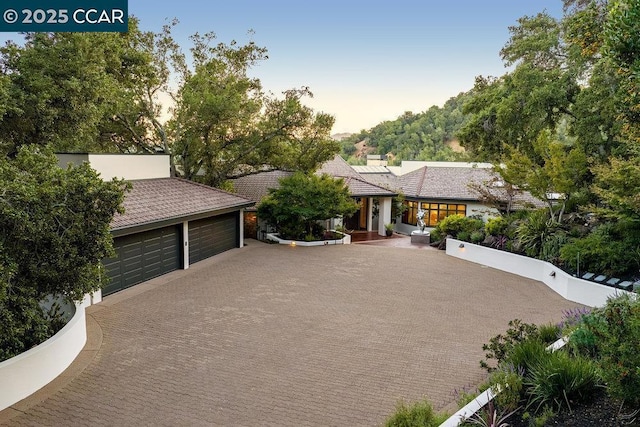 view of front of house with a garage