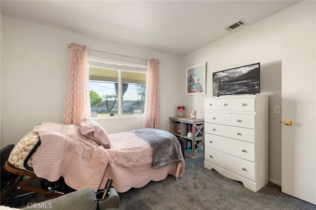 bedroom with carpet