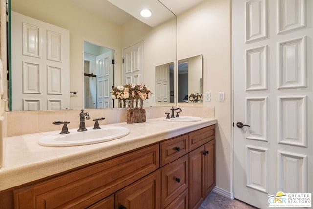 bathroom with vanity