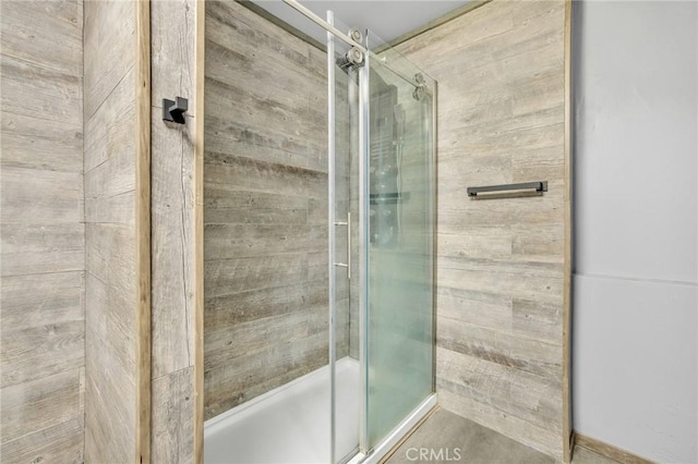 bathroom featuring walk in shower