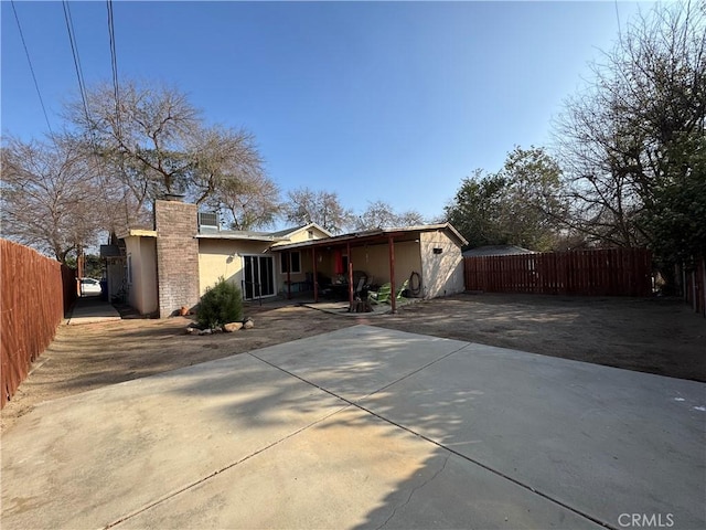 view of front of property with a patio