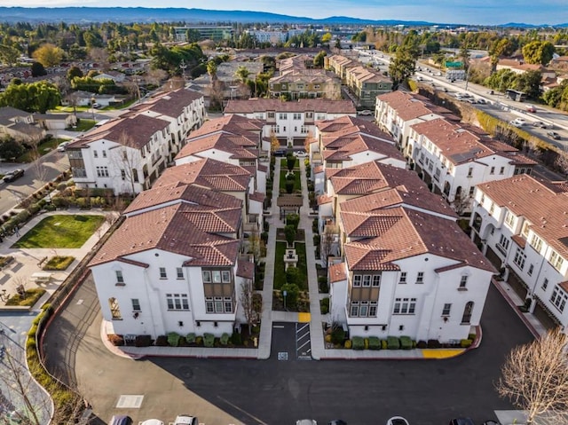 bird's eye view featuring a mountain view