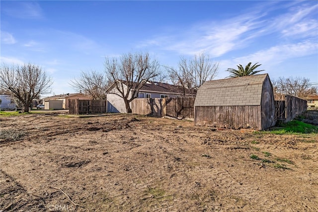 266 E Fig Ln, Corning, CA 96021 - view of yard with a storage unit