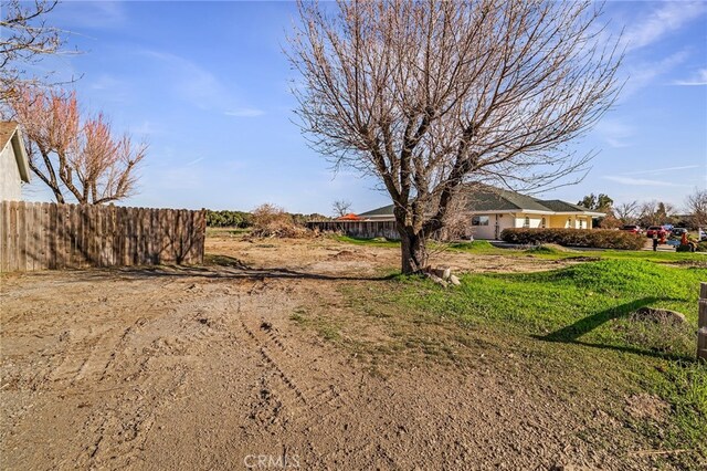 266 E Fig Ln, Corning, CA 96021 - view of yard