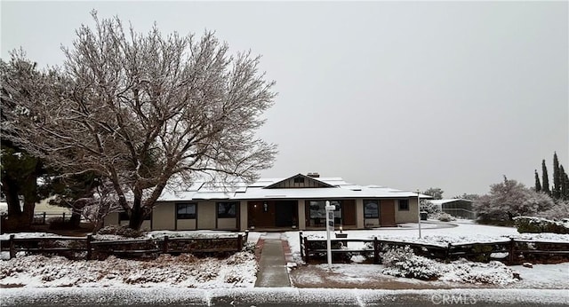 view of front of home