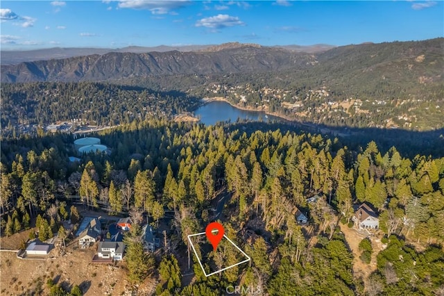 Listing photo 2 for 24219 Great View Dr, Crestline CA 92325