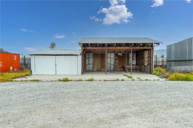 view of outbuilding