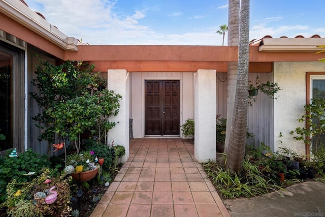 view of doorway to property