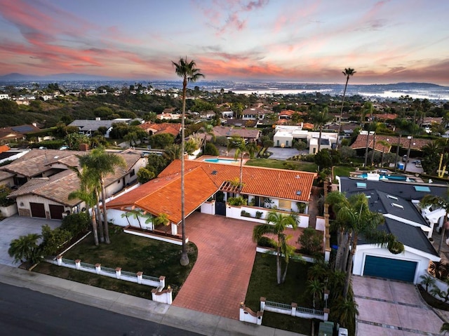 view of aerial view at dusk