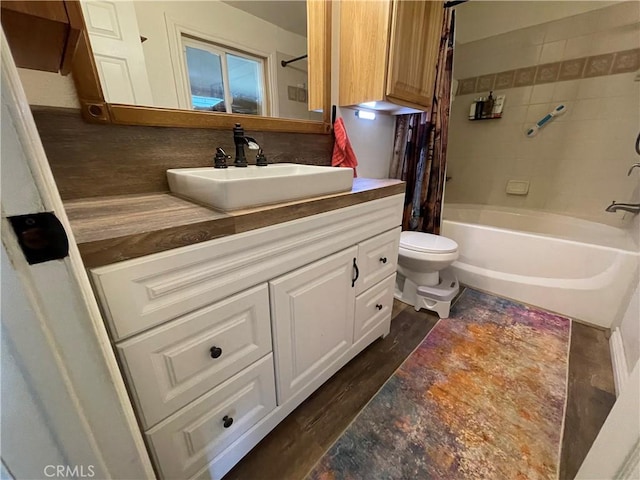 full bathroom with shower / bathtub combination with curtain, backsplash, vanity, wood-type flooring, and toilet