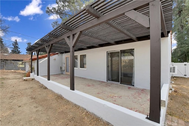 view of patio featuring a pergola