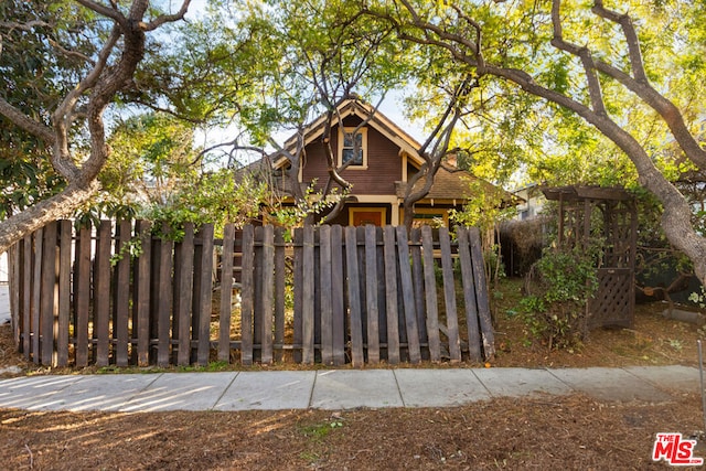 view of front of home