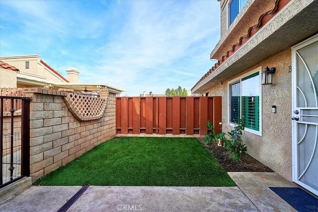 6949 Laguna Pl Unit B1, Rancho Cucamonga, CA 91701 - view of yard