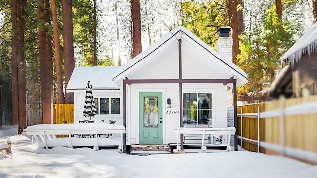 view of front of home