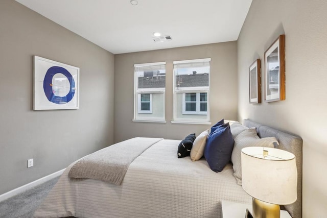 bedroom with carpet flooring