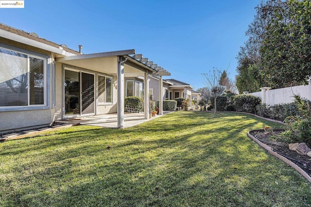 view of yard with a patio