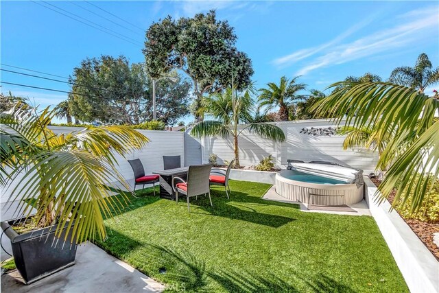 view of yard with a patio area