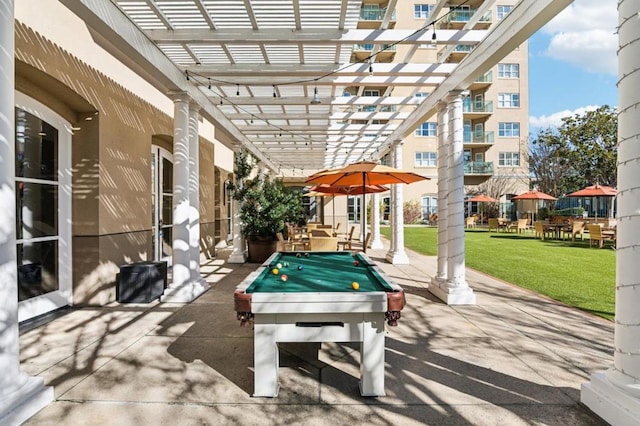 view of patio with a pergola and a jacuzzi