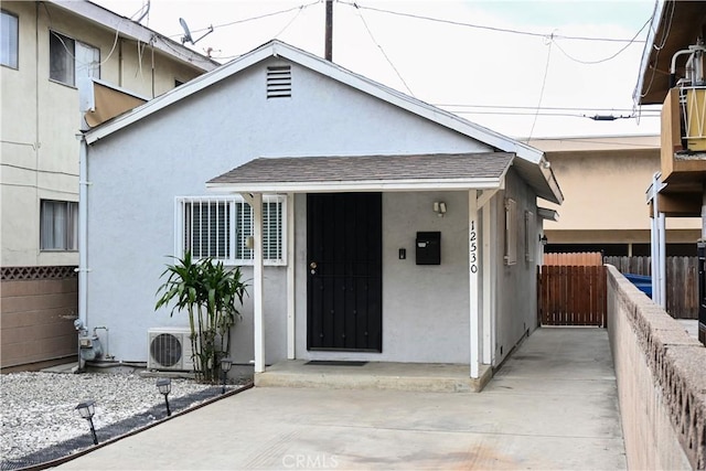12530 Birch Ave, Hawthorne, CA 90250 - view of front of property featuring stucco siding and roof with shingles