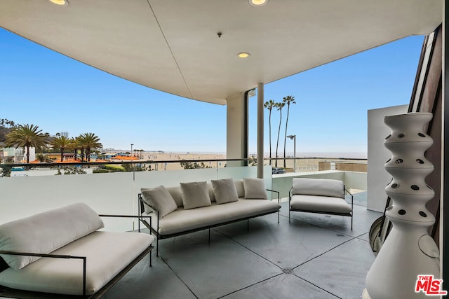 balcony featuring outdoor lounge area