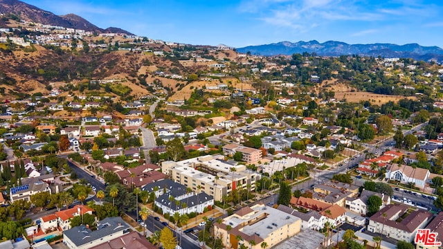 bird's eye view featuring a mountain view