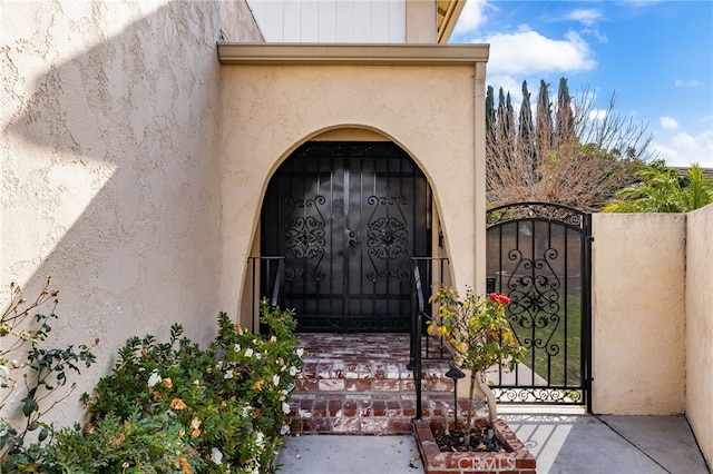 view of property entrance