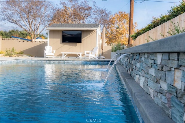 view of pool featuring pool water feature