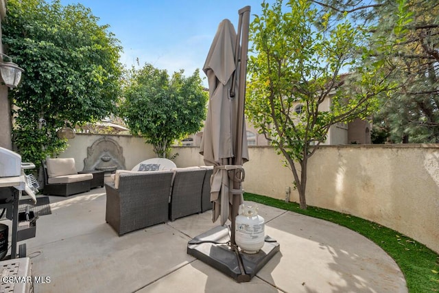 view of patio / terrace with an outdoor hangout area