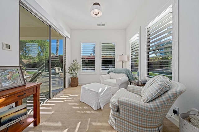 view of sunroom / solarium