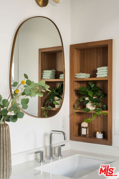 room details with sink