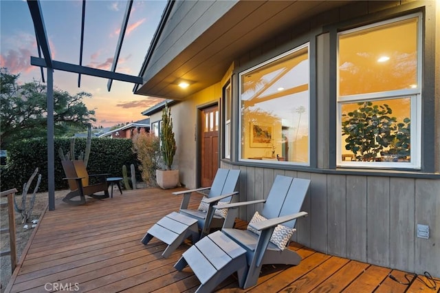 view of deck at dusk