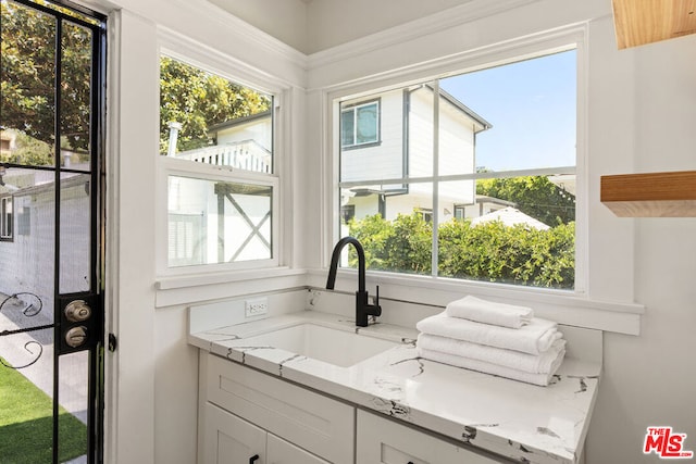 bathroom with sink