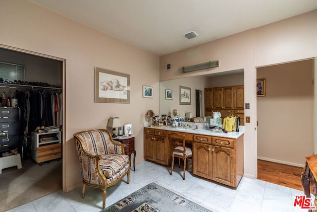 bathroom with vanity