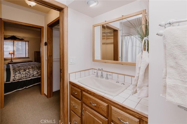 bathroom with vanity