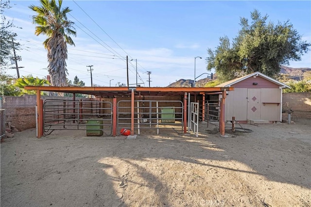 view of outbuilding