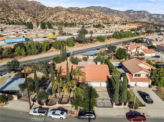 bird's eye view with a mountain view