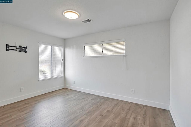 empty room featuring light hardwood / wood-style flooring