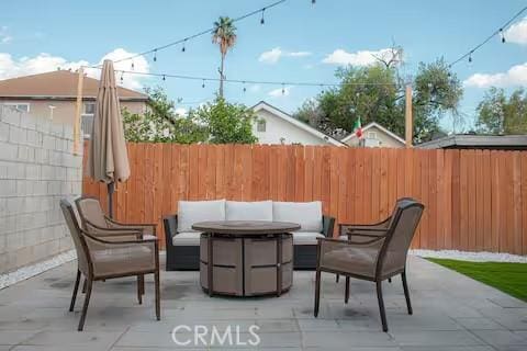 view of patio / terrace with an outdoor hangout area