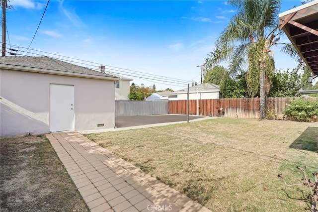 view of yard with a patio area