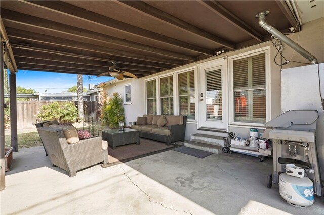 view of patio featuring outdoor lounge area and ceiling fan