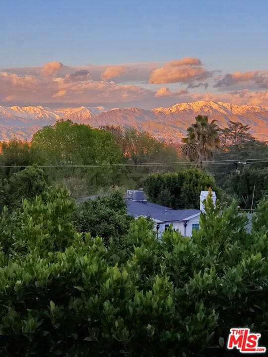 property view of mountains