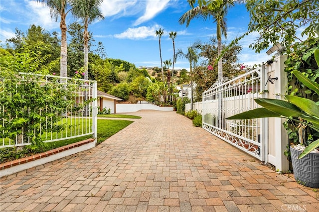 exterior space featuring a yard