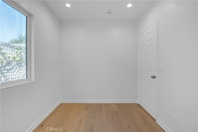 74357437 Balcom Ave, Reseda, CA 91335 - empty room featuring recessed lighting, light wood-style floors, and baseboards