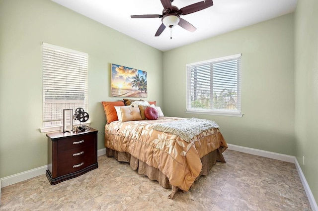 bedroom with ceiling fan