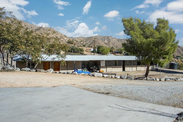 view of front facade with a mountain view