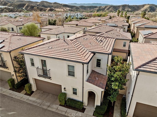 bird's eye view featuring a mountain view