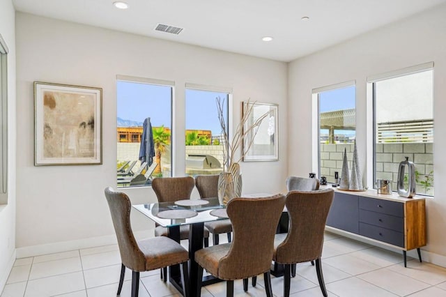 dining room featuring light tile patterned floors