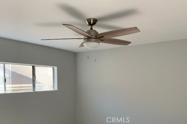 details with ceiling fan