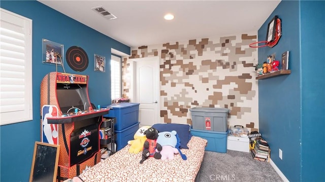 recreation room featuring carpet floors