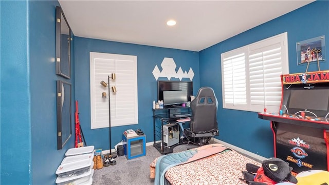 bedroom with carpet flooring